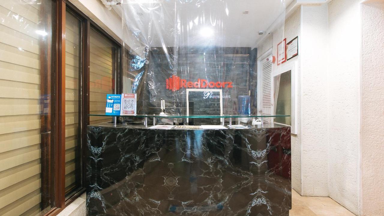 Reddoorz Premium Near Greenbelt Makati - Vaccinated Staff Makati City Zewnętrze zdjęcie