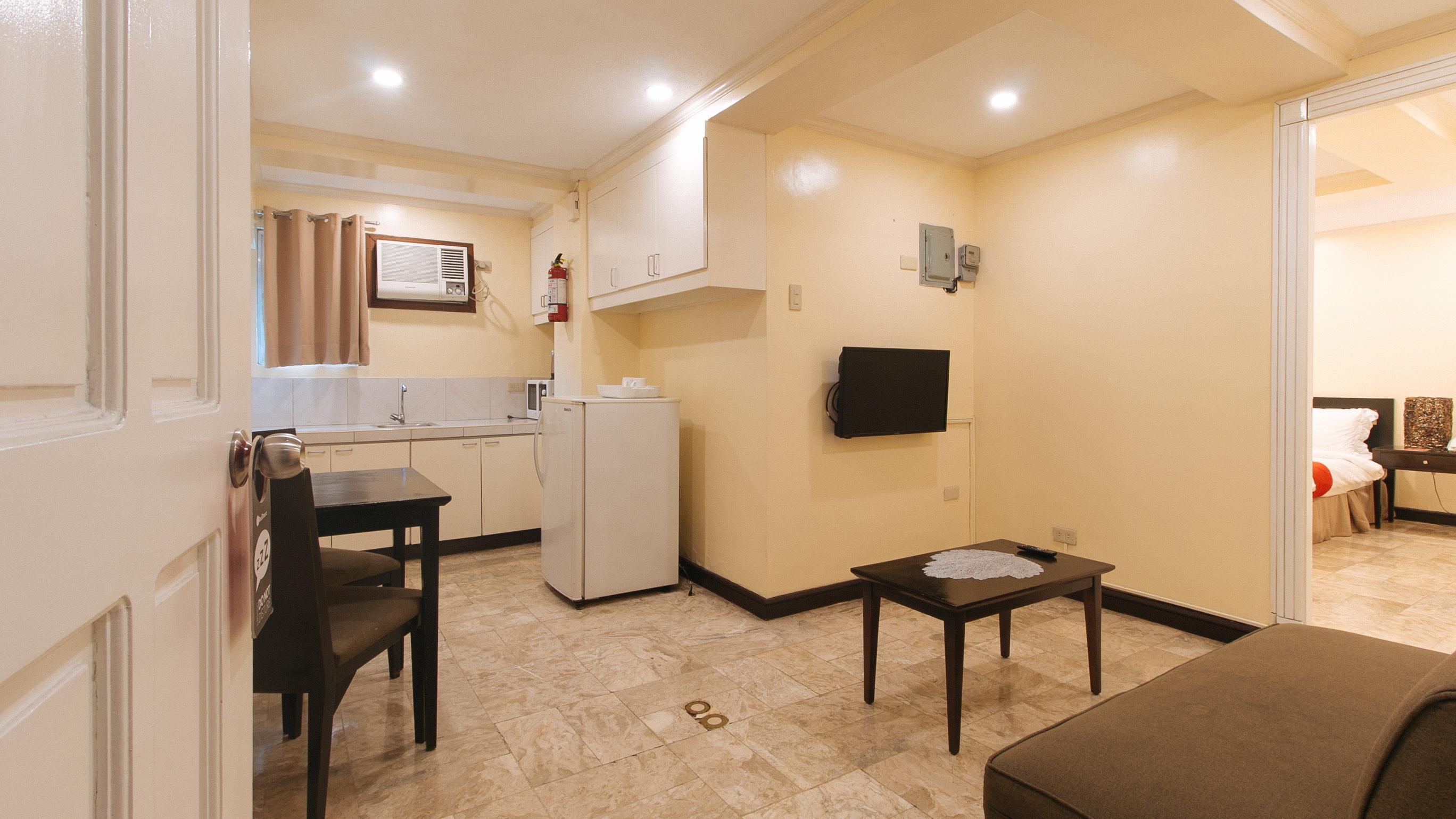 Reddoorz Premium Near Greenbelt Makati - Vaccinated Staff Makati City Zewnętrze zdjęcie