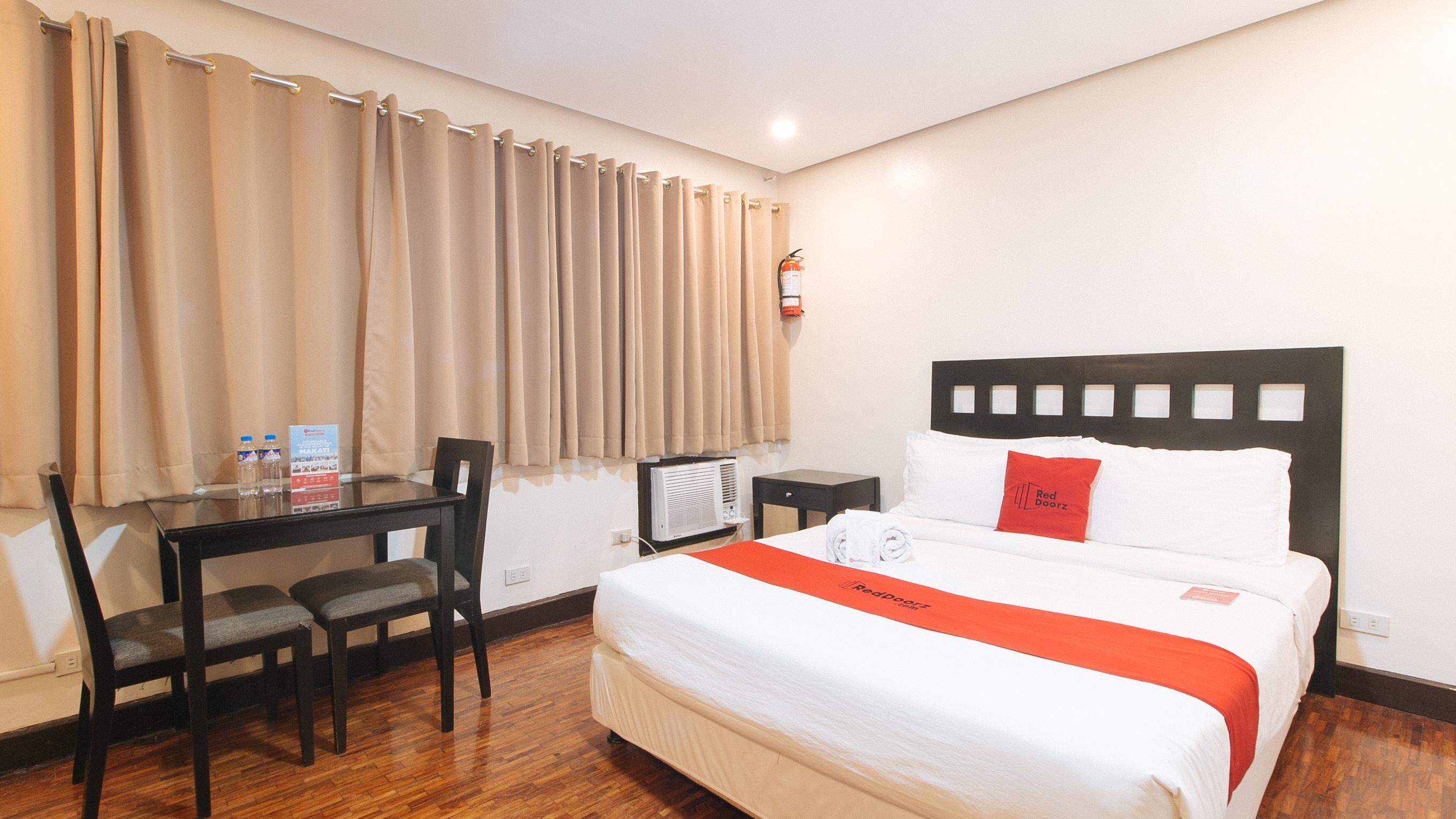 Reddoorz Premium Near Greenbelt Makati - Vaccinated Staff Makati City Zewnętrze zdjęcie
